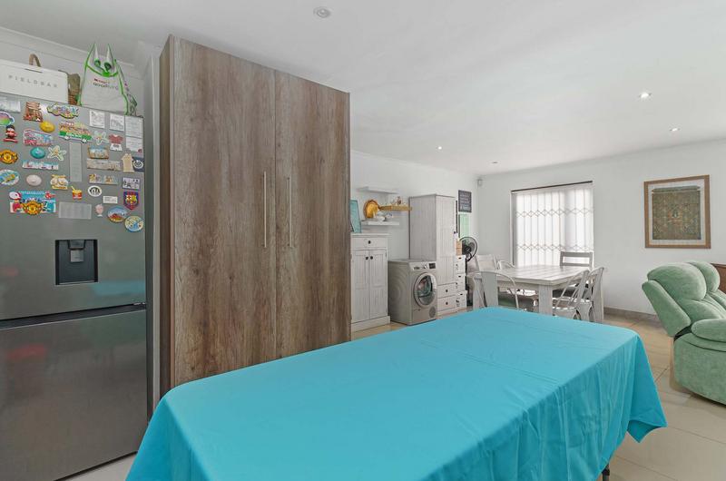 3 Bedroom Property for Sale in Wetton Western Cape